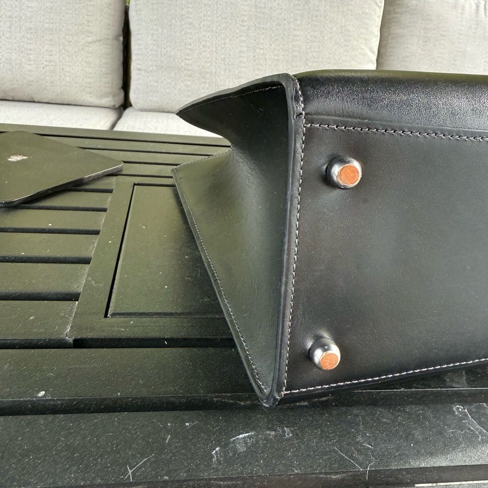 Coach Nina tote with matching wristlet - Picture 6 of 13